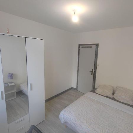 Une Chambre Dans Appartement Partage, Grenoble A 8 Min Du Centre-Ville ภายนอก รูปภาพ