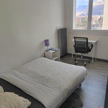 Une Chambre Dans Appartement Partage, Grenoble A 8 Min Du Centre-Ville ภายนอก รูปภาพ
